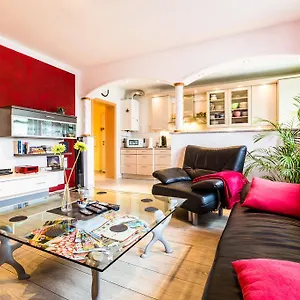 Messenähe Apartment Köln