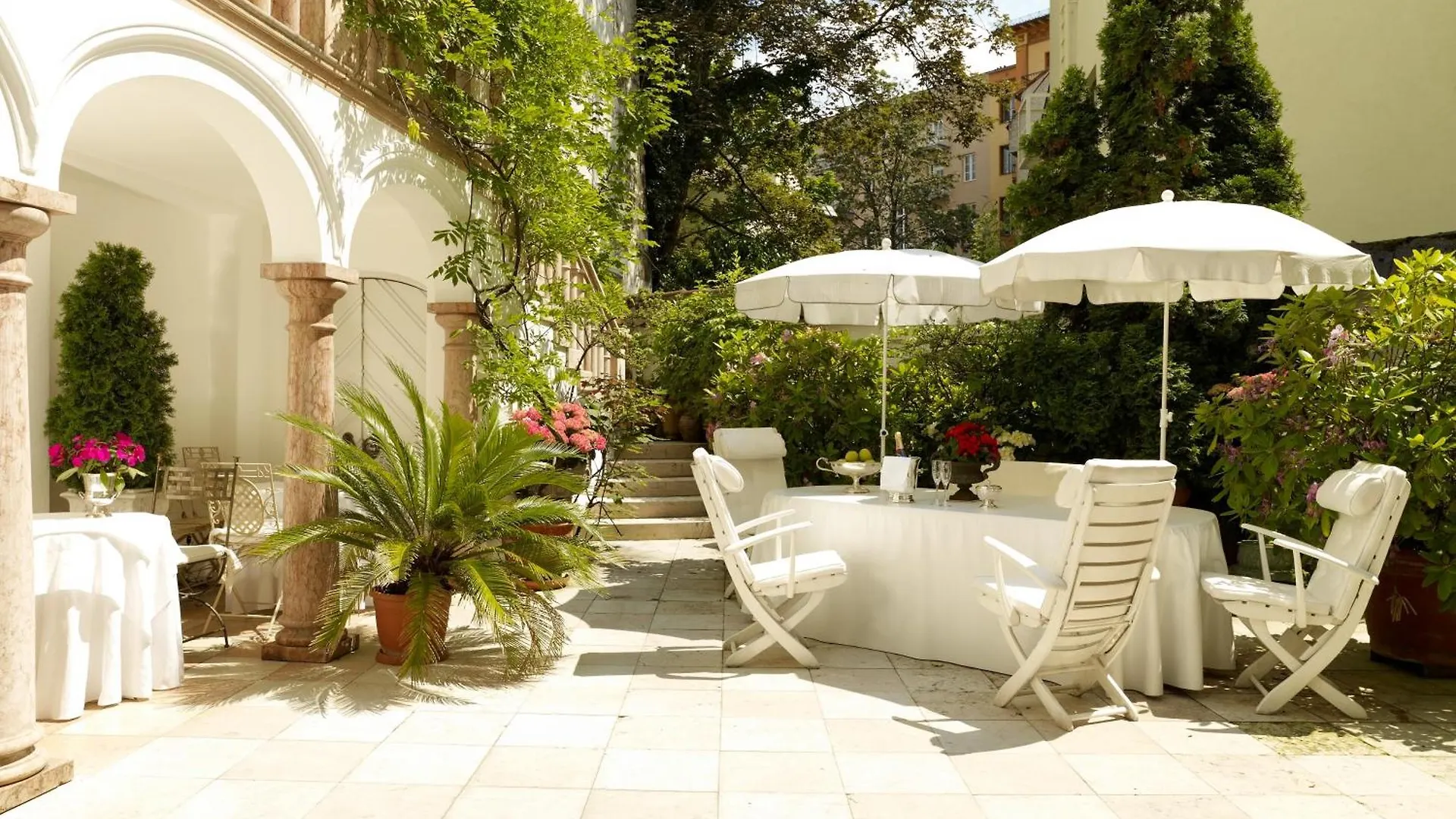 מינכן Hotel Opera 4*,  גרמניה